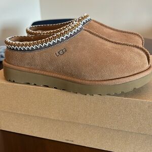 UGG Women’s Tasman Slipper